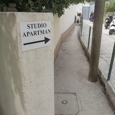 Lea Apartment