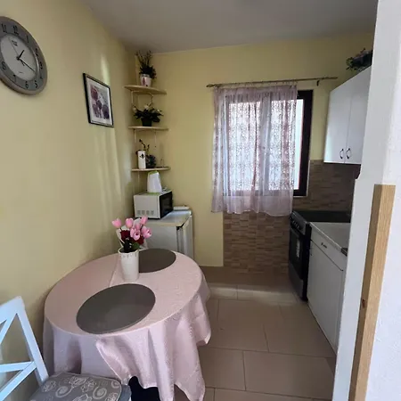 Lea Apartman *