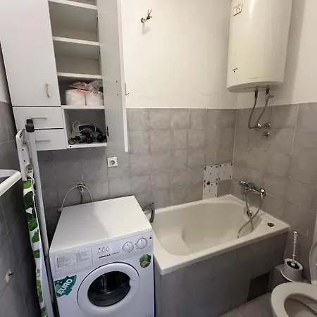 Lea Apartman